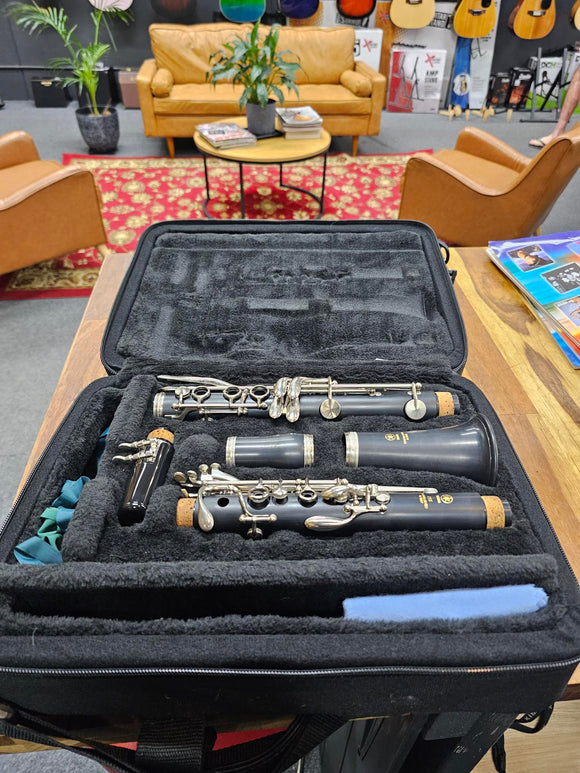 Yamaha Clarinet YCL255 W/Case (Pre-Owned)