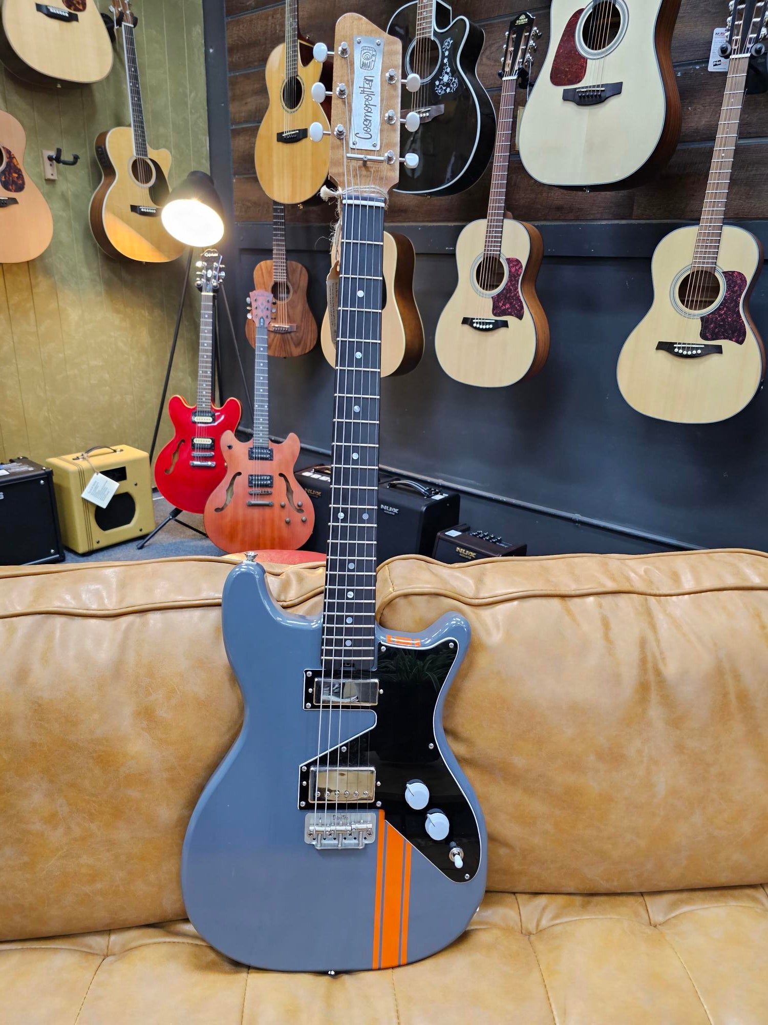 DeluxeTone Cosmopolitan " Mopar GT " electric guitar