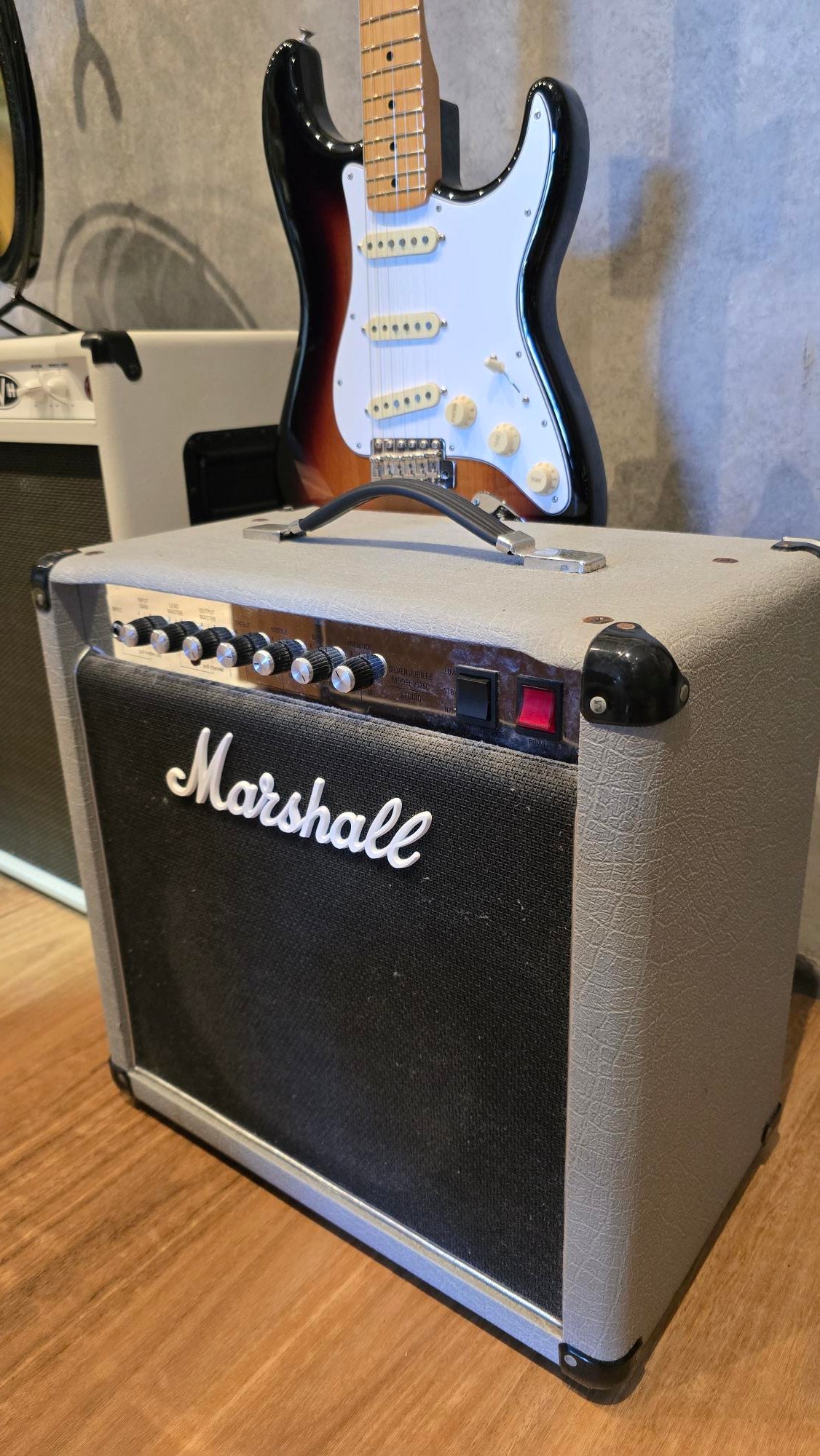 Marshall 2525C Jubilee Combo 20W 1 X 12" Speaker (Pre-Owned)