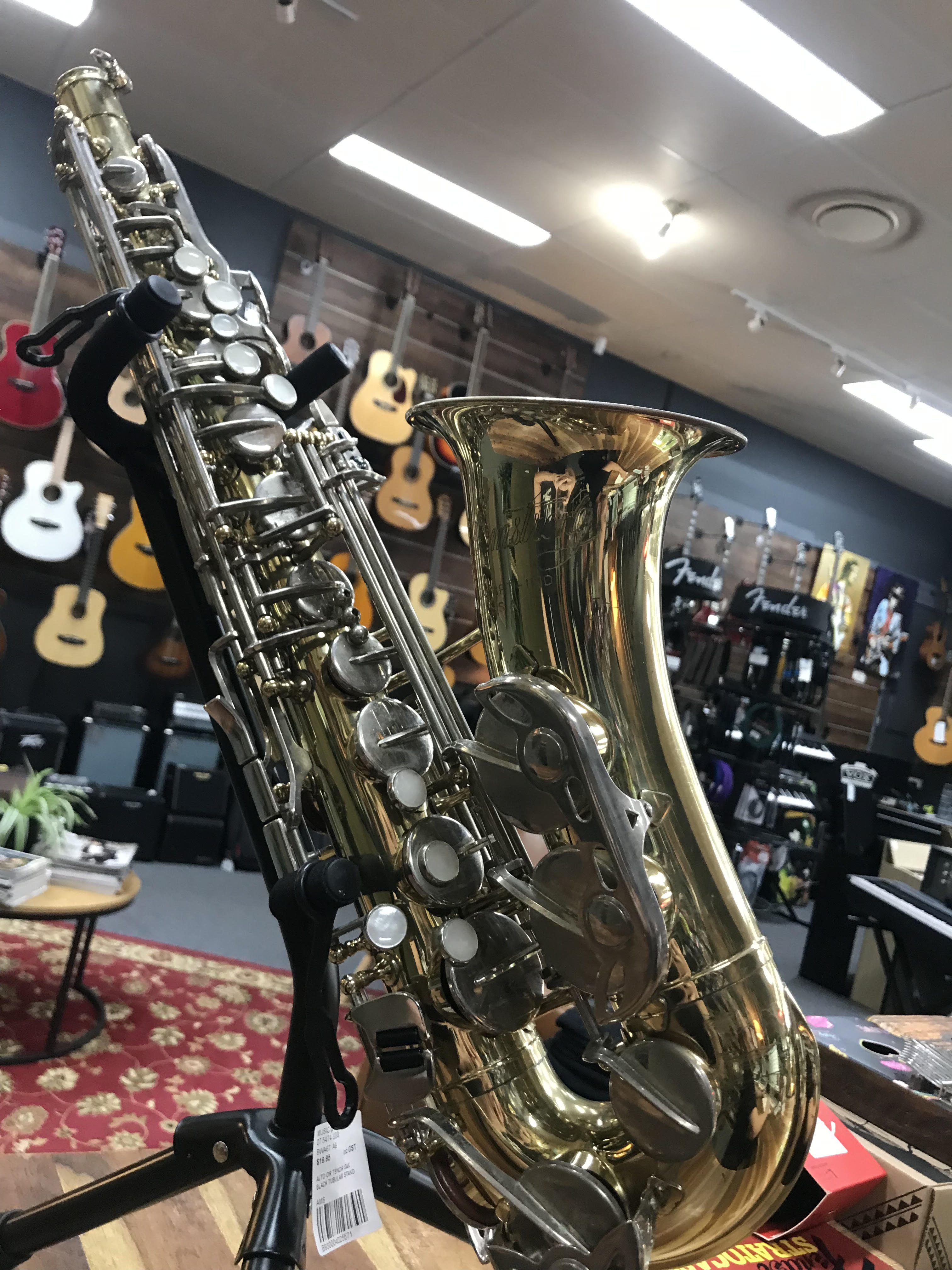 Armstrong Alto Saxophone w Case (Preowned)