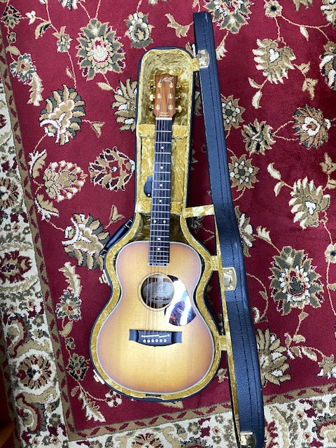Mini Maton Diesel Acoustic in Hardcase