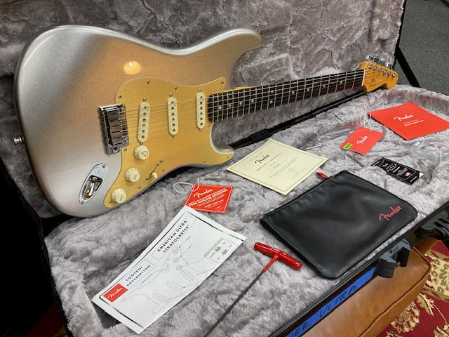 2021 Fender American Ultra II Stratocaster Silver Sparkle (Pre-Owned)