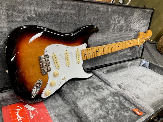 Fender Jimi Hendrix Stratocaster Electric Guitar W/Case Sunburst (Pre-Owned)