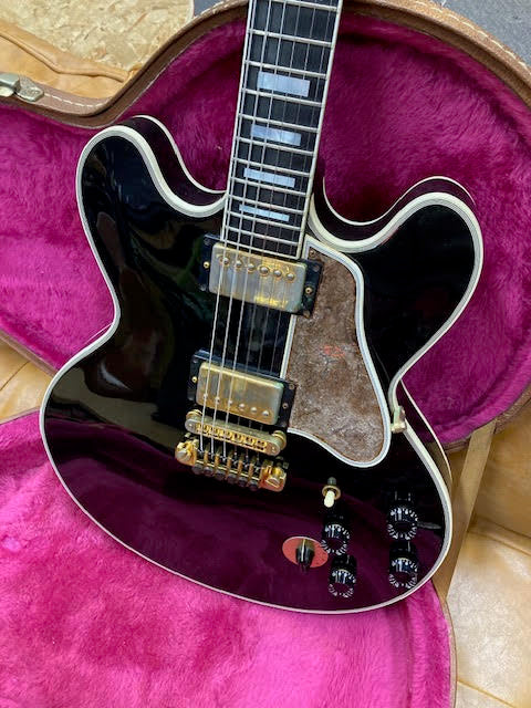 Gibson Lucille 1995 electric guitar w/ case