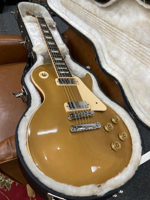 Gibson Deluxe Gold Top 2011 w/ case