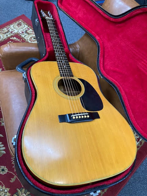 Maton Tasman CW40 1980's acoustic guitar w/ case