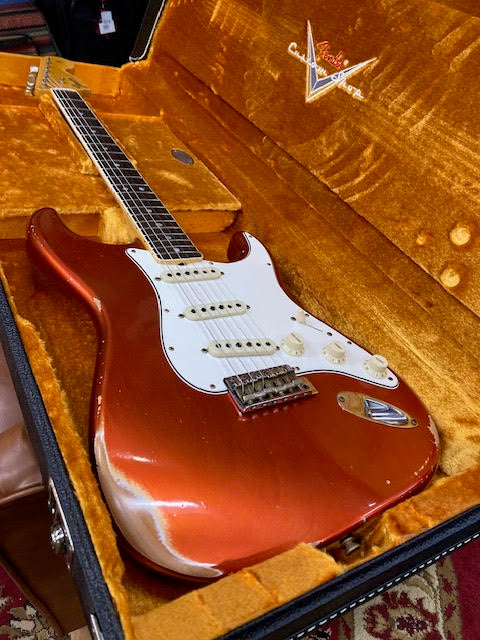 Fender Custom Shop Stratocaster 1967RI Limited edition Relic w/ case + candy