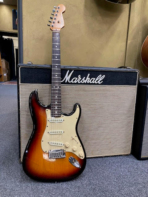 Fender Stratocaster 1989 *strat plus* modified w/ hardcase