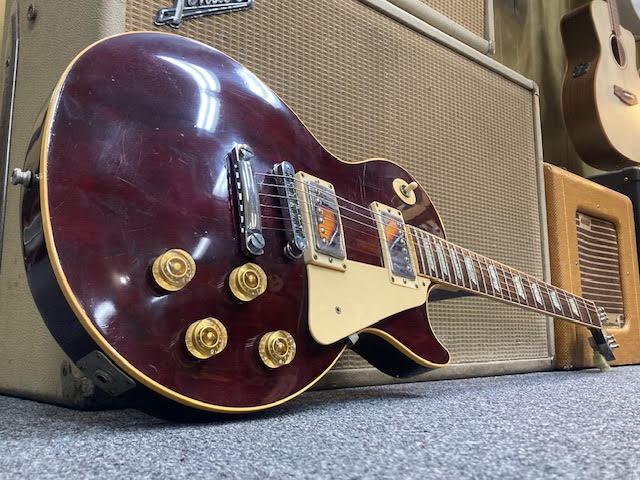 1986 Gibson Les Paul Standard Wine Red w/ Hard case