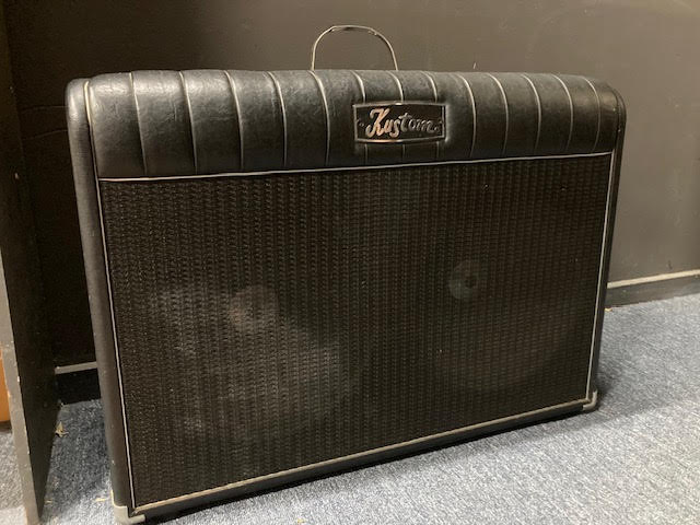 Kustom Coupe 72 2 x 12 combo guitar amplifier .