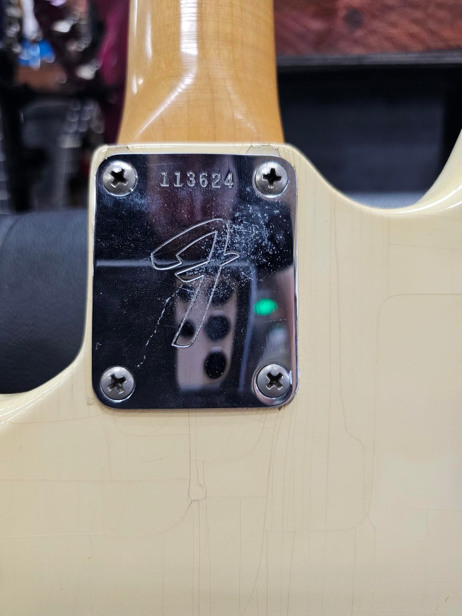 fender mustang serial number 