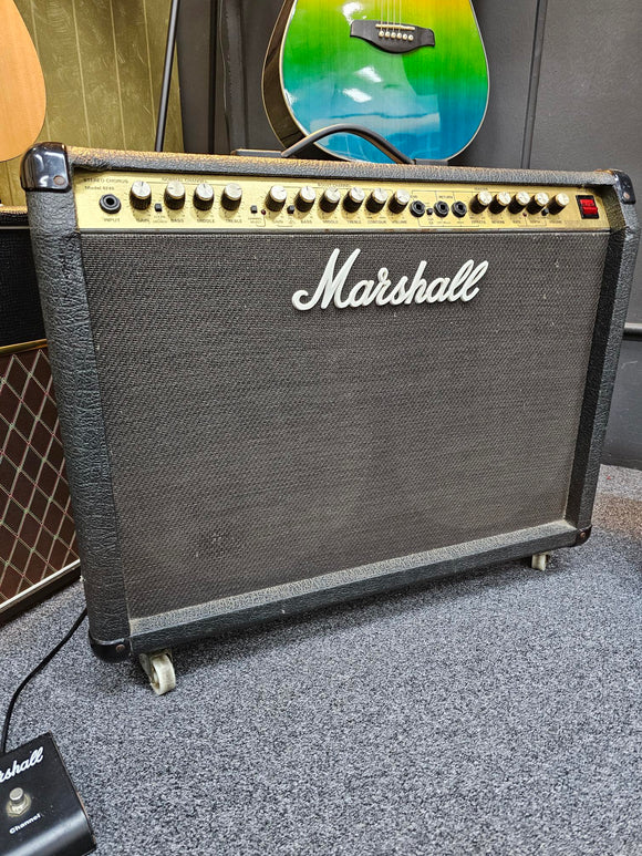 Marshall Valvestate S80 Stereo Chorus Model 8240 w/foot switch (Pre-Owned)