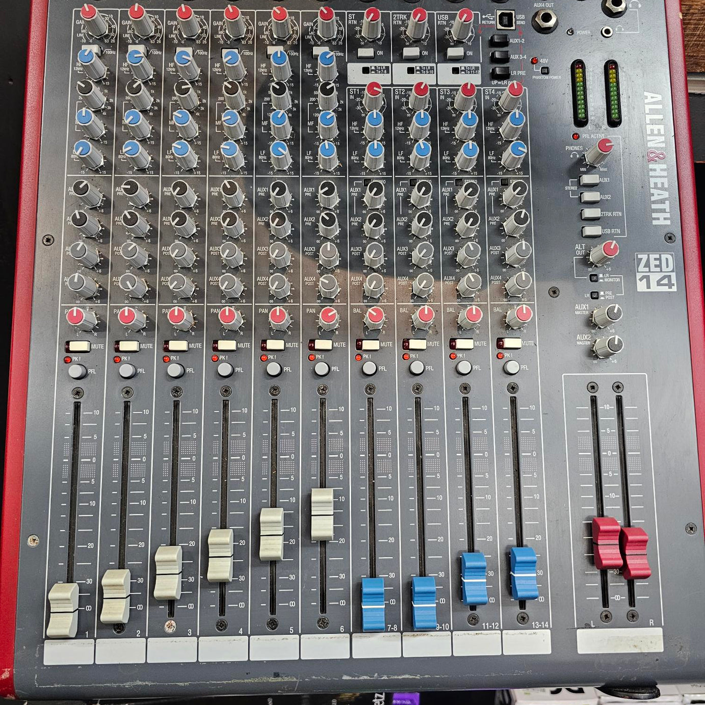 Allen and Heath Mixing Desk ZED14 Mixer (Pre- Owned)