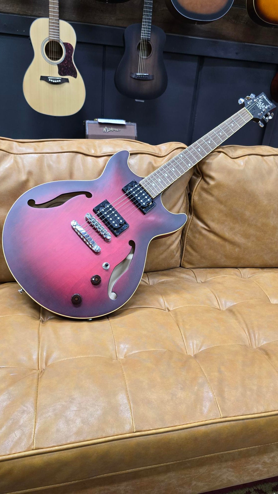 Ibanez Artcore Electric Guitar (Pre-Owned)