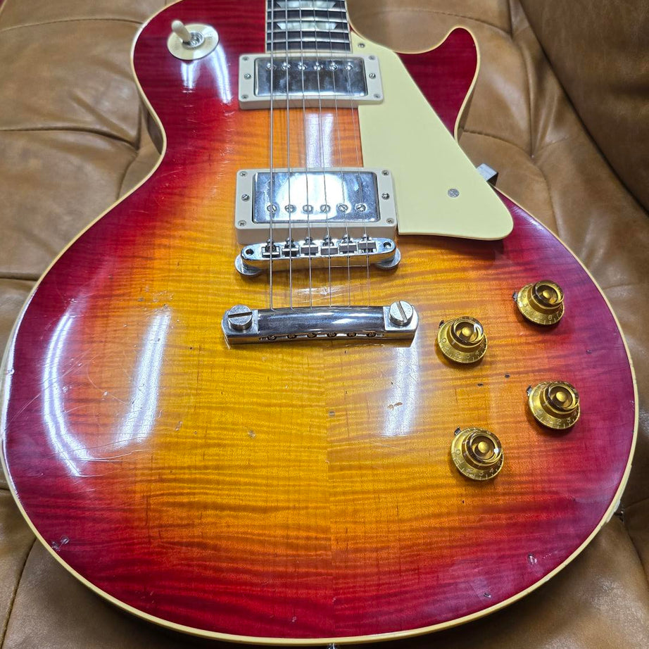 SOLD - Gibson Les Paul Washed Cherry Custom Shop Murphy Lab Aged Light Relic (Pre-Owned)