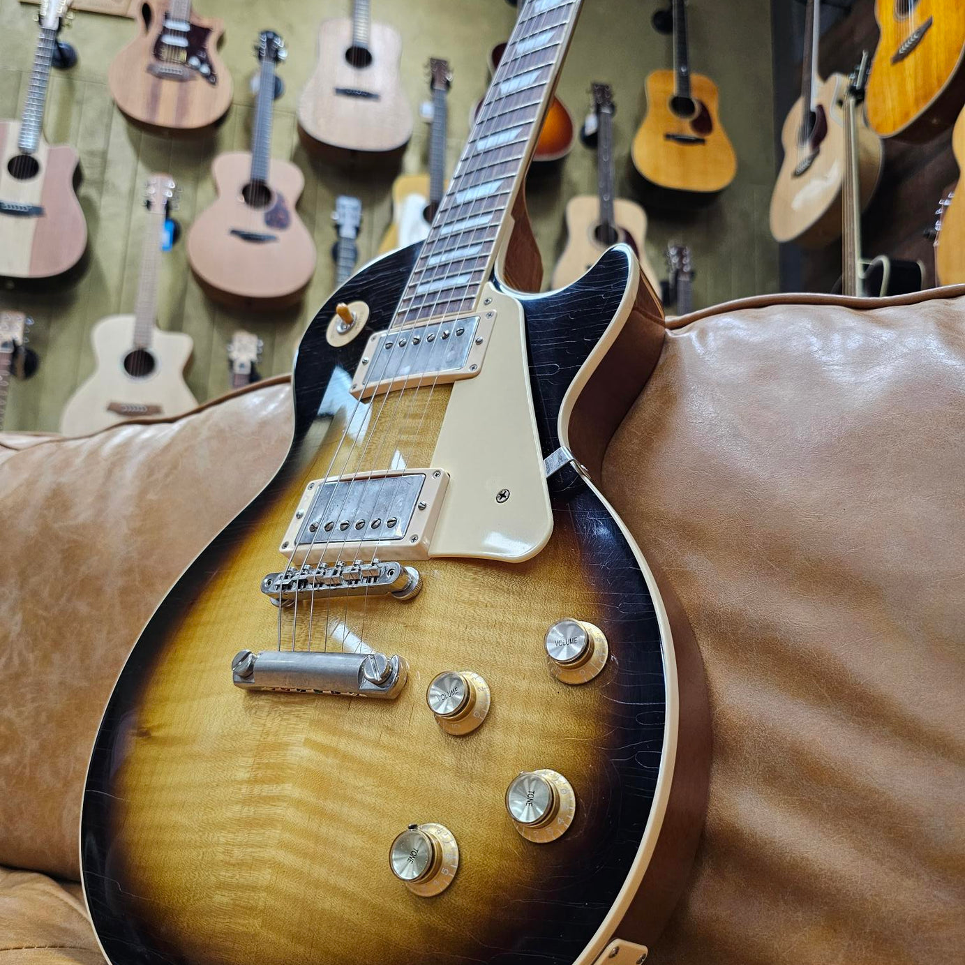 Gibson Les Paul Music at Noosa sunshine coast qld Australia 