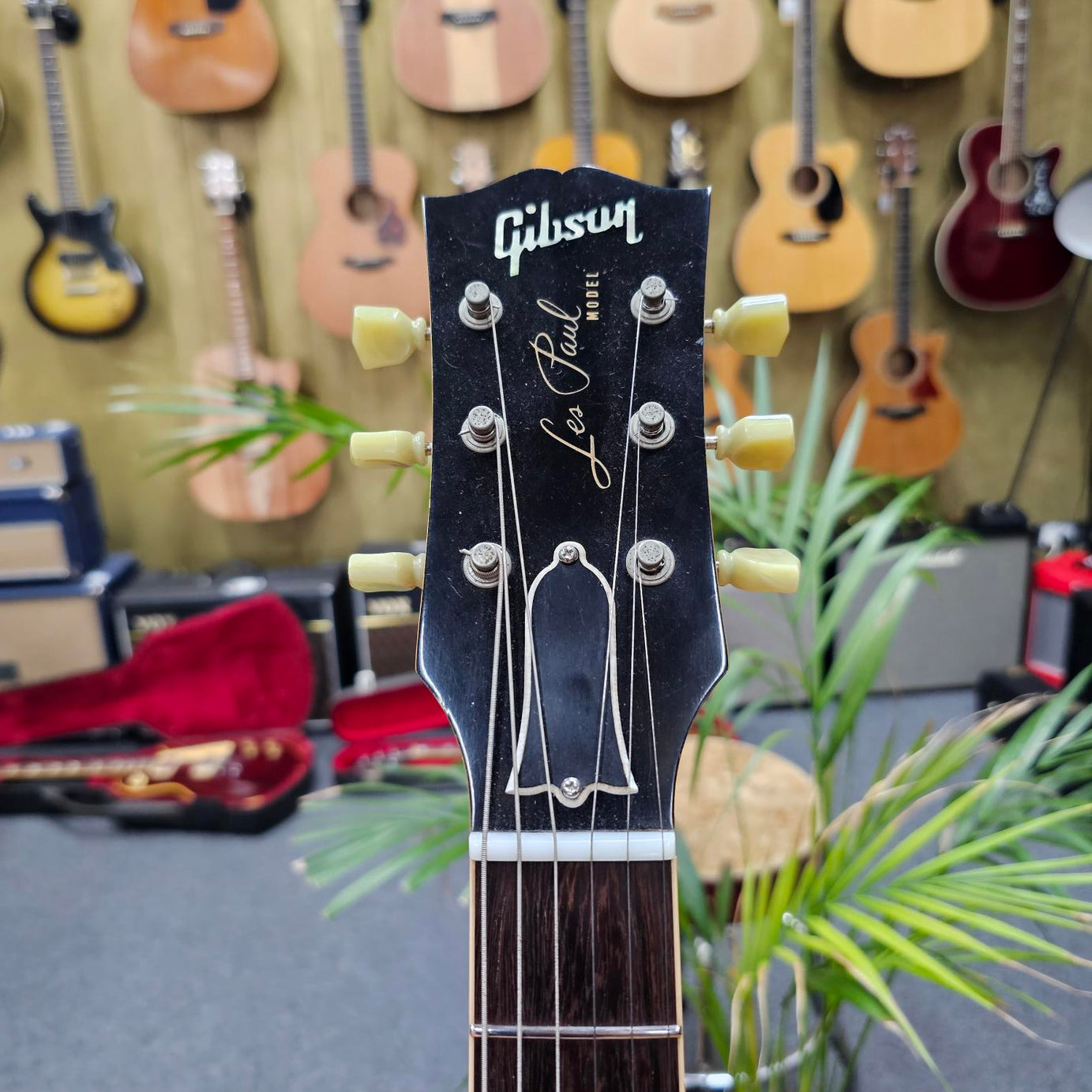 2006 Gibson Les Paul Gold Top R6 Custom Shop Electric Guitar W/Case (Pre-Owned)