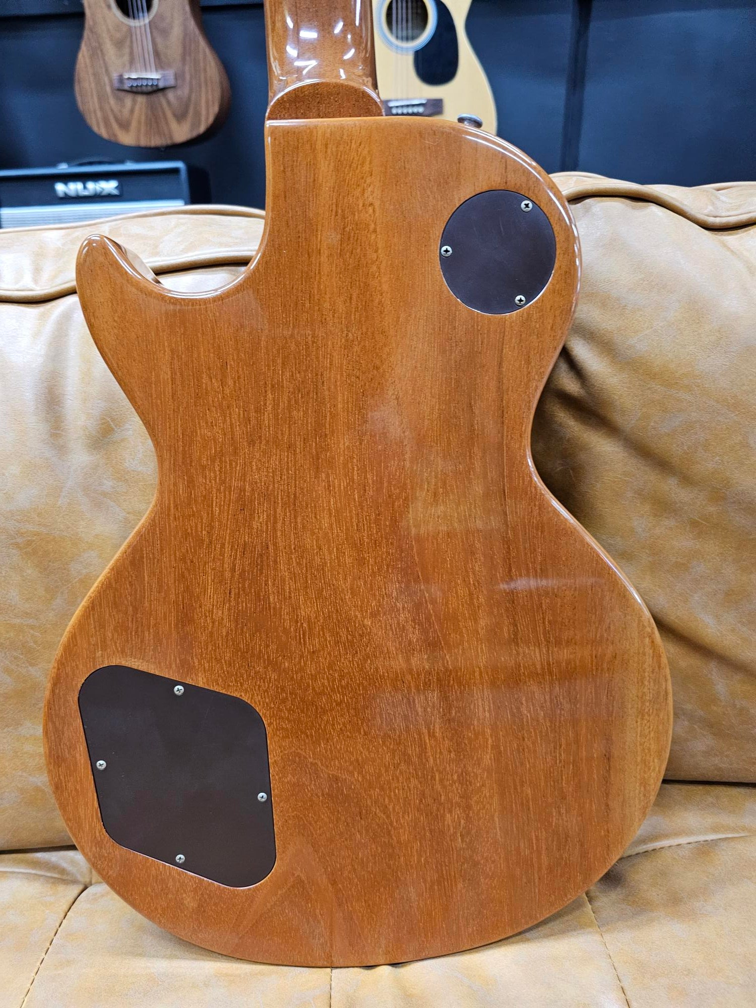 2006 Gibson Les Paul Gold Top R6 Custom Shop Electric Guitar W/Case (Pre-Owned)