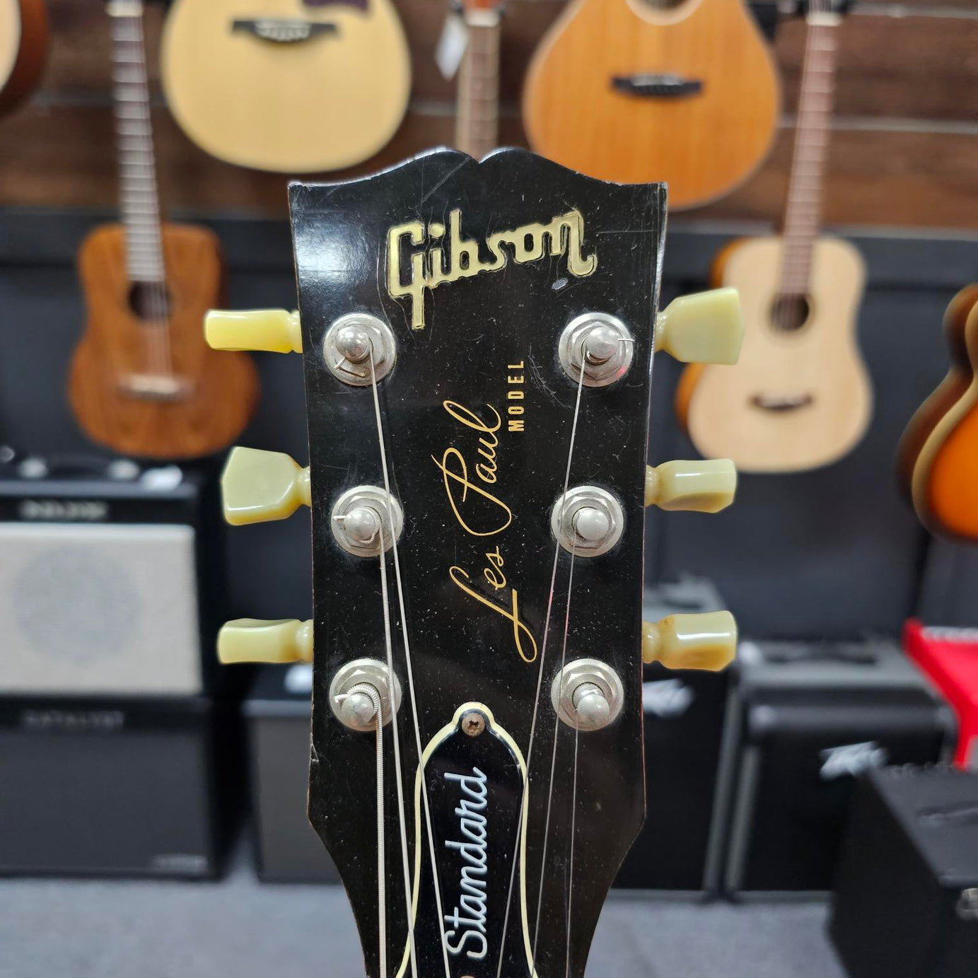 1986 Gibson Les Paul Standard Wine Red w/ Hard case