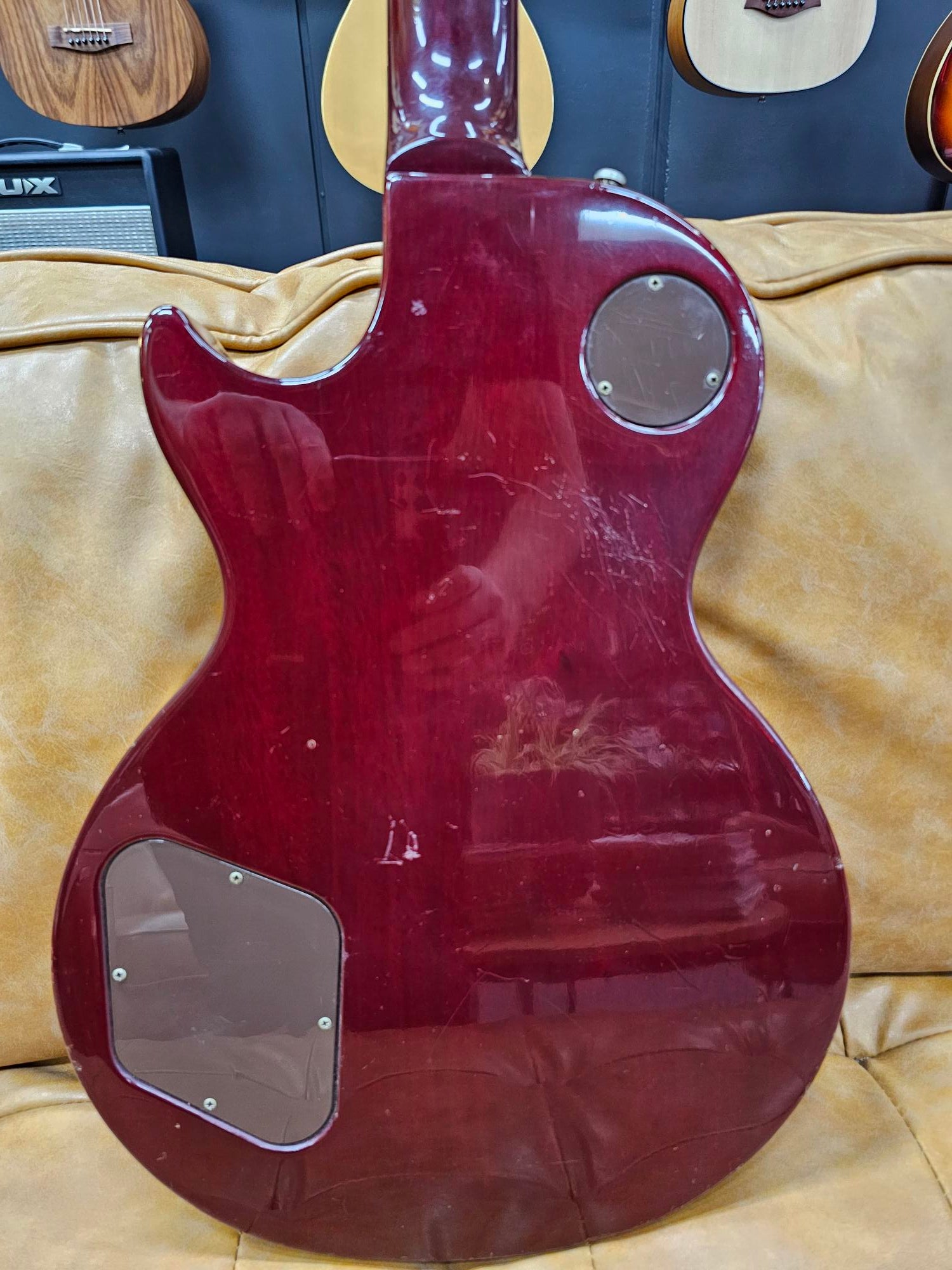 1986 Gibson Les Paul Standard Wine Red w/ Hard case