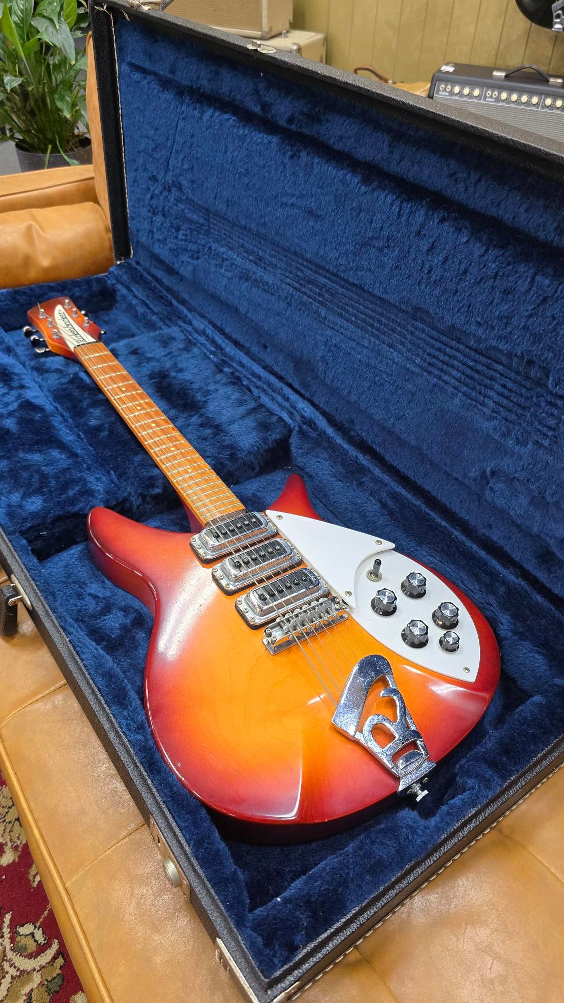 1982 Aria Pro II TA-70 Electric Guitar W/hardcase (Pre-Owned