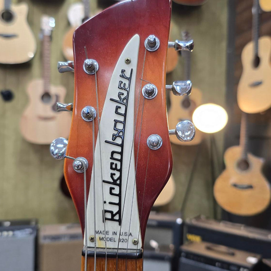 1983 Rickenbacker 320 Fireglo W/original Hard Case (Pre-Owned)