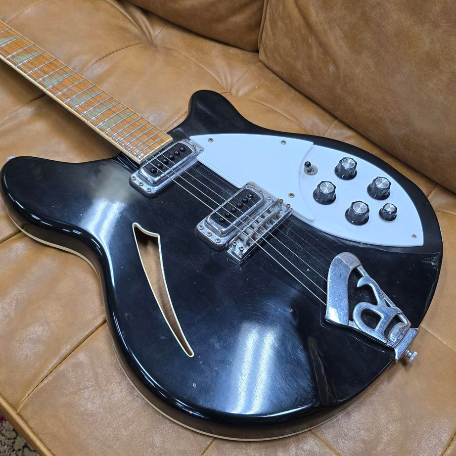 1986 Rickenbacker 360 JETGLO BLACK W/Original Case (pre-owned)