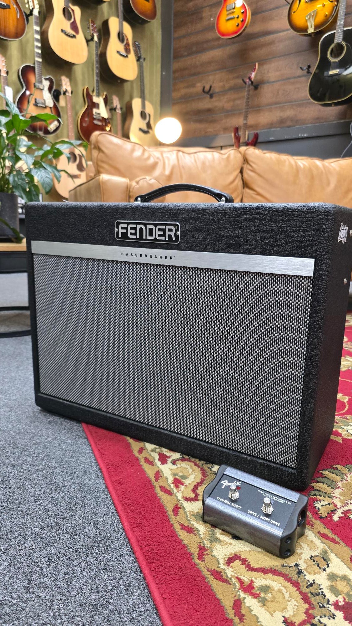 Fender Bassbreaker 30R Electric Guitar Amplifier W/footwitch and Cover (Pre-Owned)