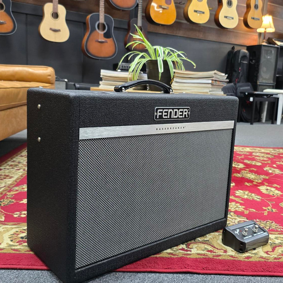 Fender Bassbreaker 30R Electric Guitar Amplifier W/footwitch and Cover (Pre-Owned)