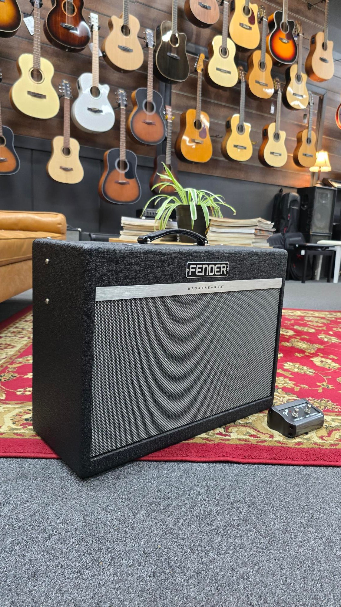 Fender Bassbreaker 30R Electric Guitar Amplifier W/footwitch and Cover (Pre-Owned)