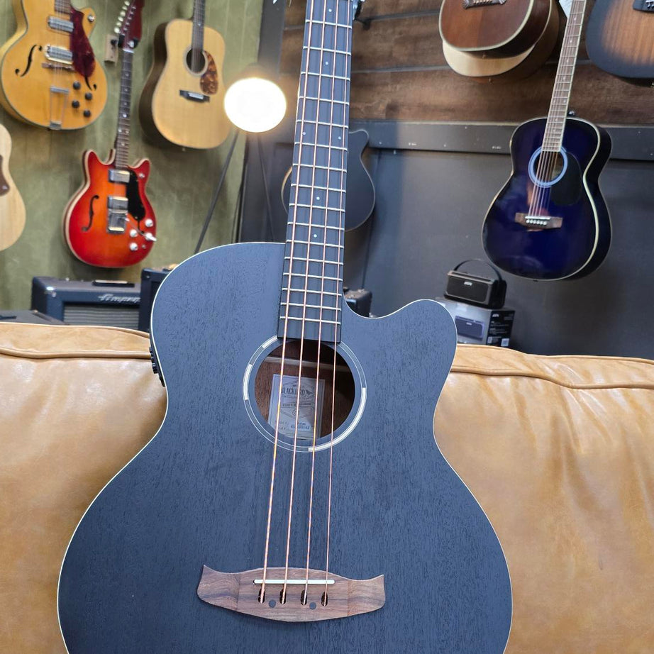 Tanglewood Blackbird Acoustic Bass Guitar Cutaway W/Hard case Bundle!!/ Electric Smokestack Satin