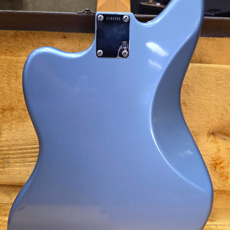 Fender American Vintage 1962 Jaguar 2008 "thin skin" Ice Blue Metallic w/ case + mastery upgrades