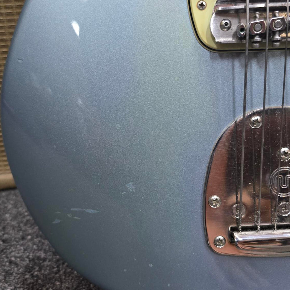 Fender American Vintage 1962 Jaguar 2008 "thin skin" Ice Blue Metallic w/ case + mastery upgrades