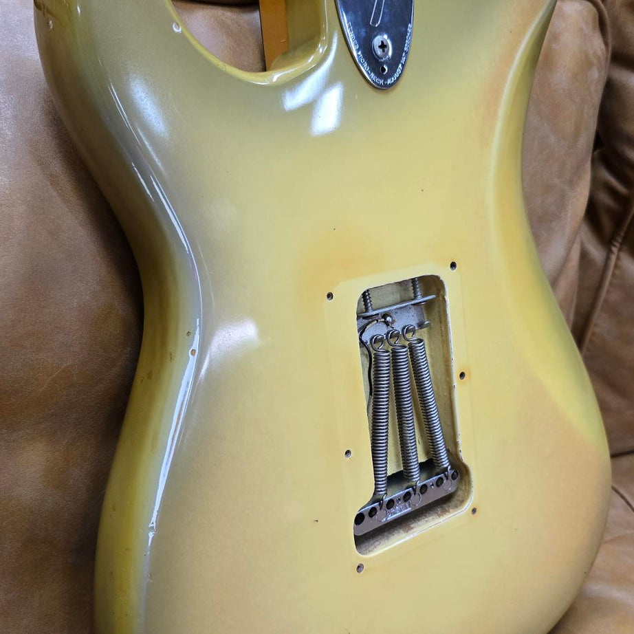 1978-1979 Fender Stratocaster Antigua W/Original Case (Pre-Owned)
