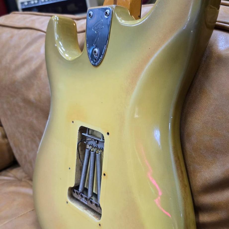 1978-1979 Fender Stratocaster Antigua W/Original Case (Pre-Owned)