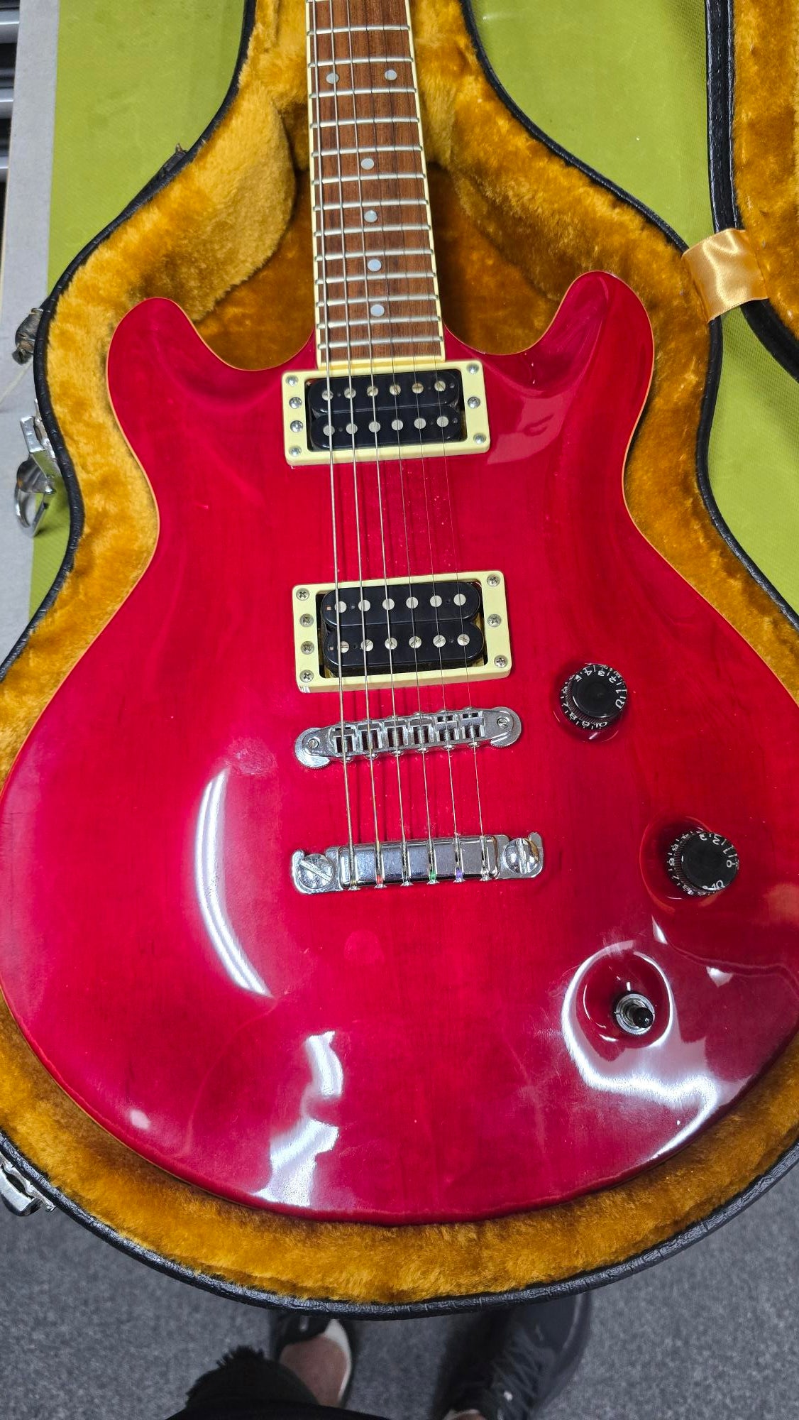 Yamaha Image Made in Taiwan Electric Guitar W/ Original Case (Pre-Owned)