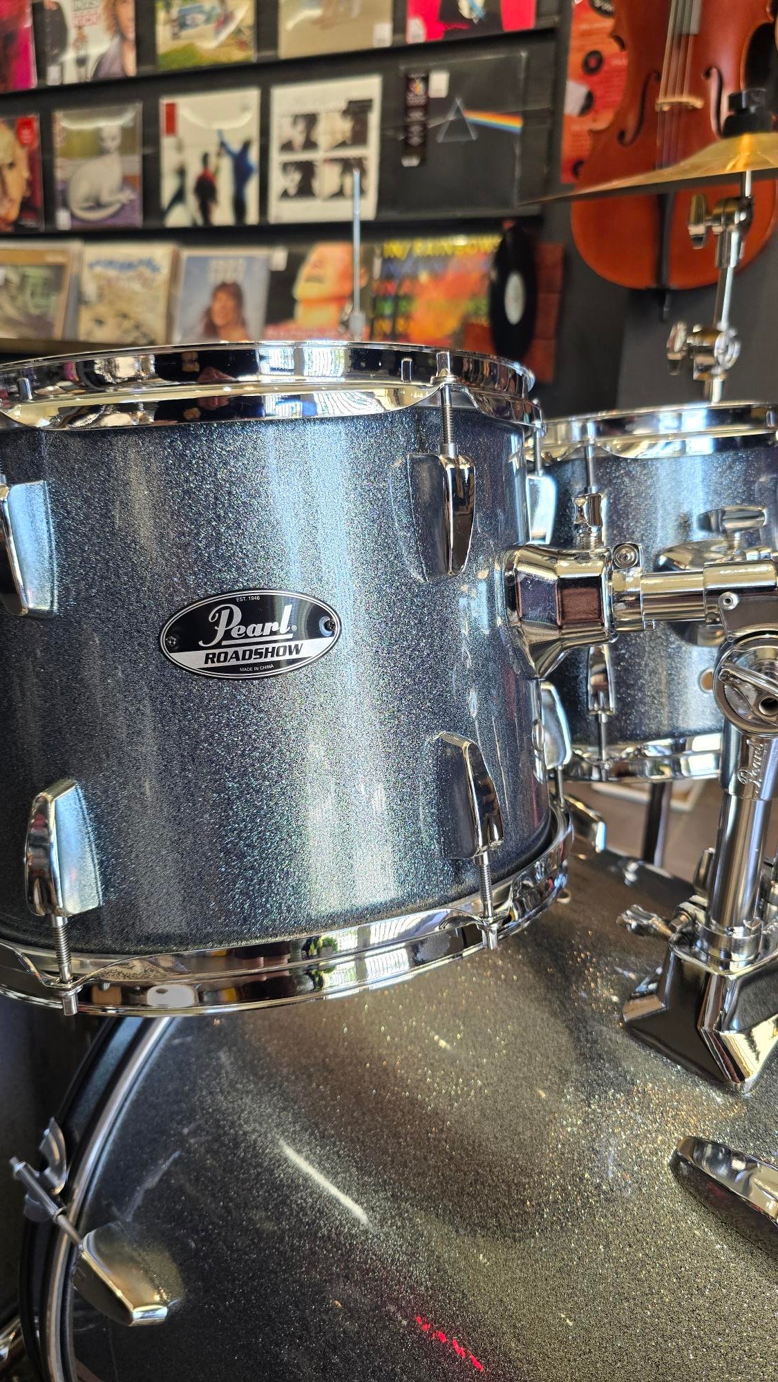 Pearl Roadshow Drum Set 5-Piece Complete Kit with Cymbals and Stands, Aqua Blue Sparkle