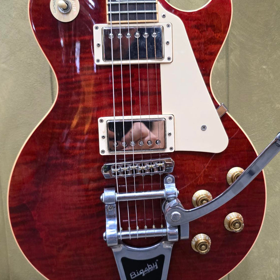 Gibson Les Paul Standard w/ bigsby 2013 w/ hardcase