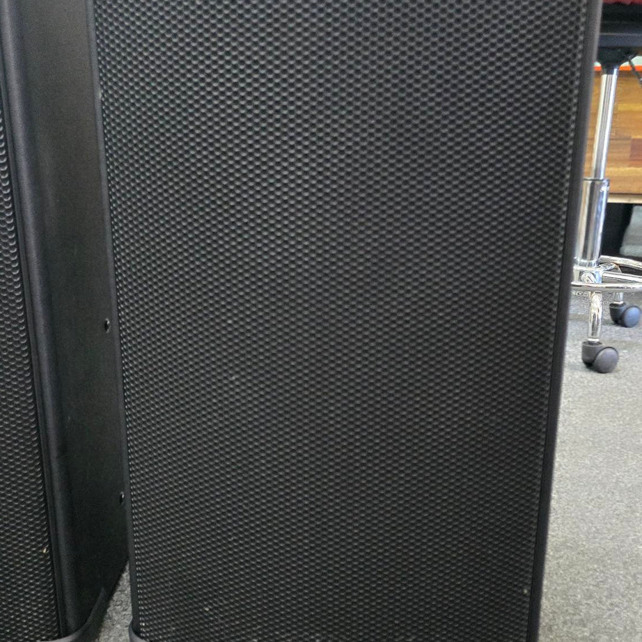 Fender Fighter 12" PA Speakers & Allen & Heath Mixer (Pre-Owned)