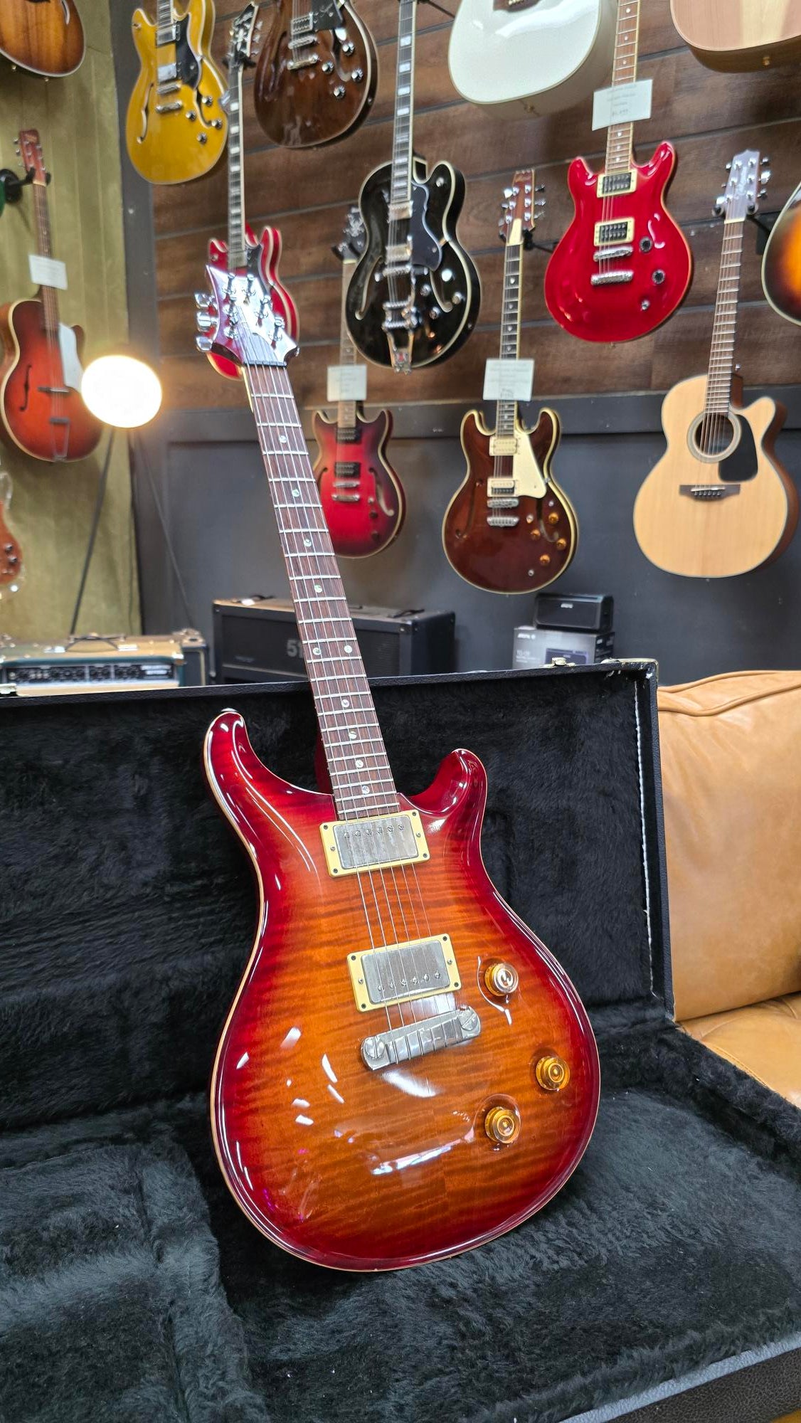 Early 2000's PRS Guitar Custom 22 Stop Tail Electric Guitar W/Case (Pre-Owned)