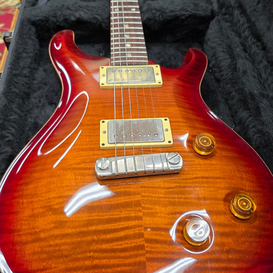 Early 2000's PRS Guitar Custom 22 Stop Tail Electric Guitar W/Case (Pre-Owned)