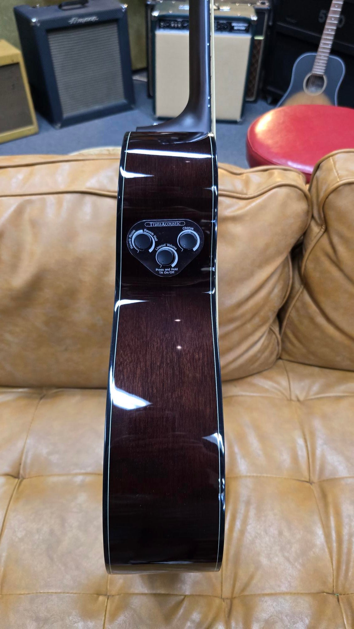 Yamaha TAS1E Element Grade TransAcoustic Solid Top Concert Acoustic/Electric Guitar Natural Gloss