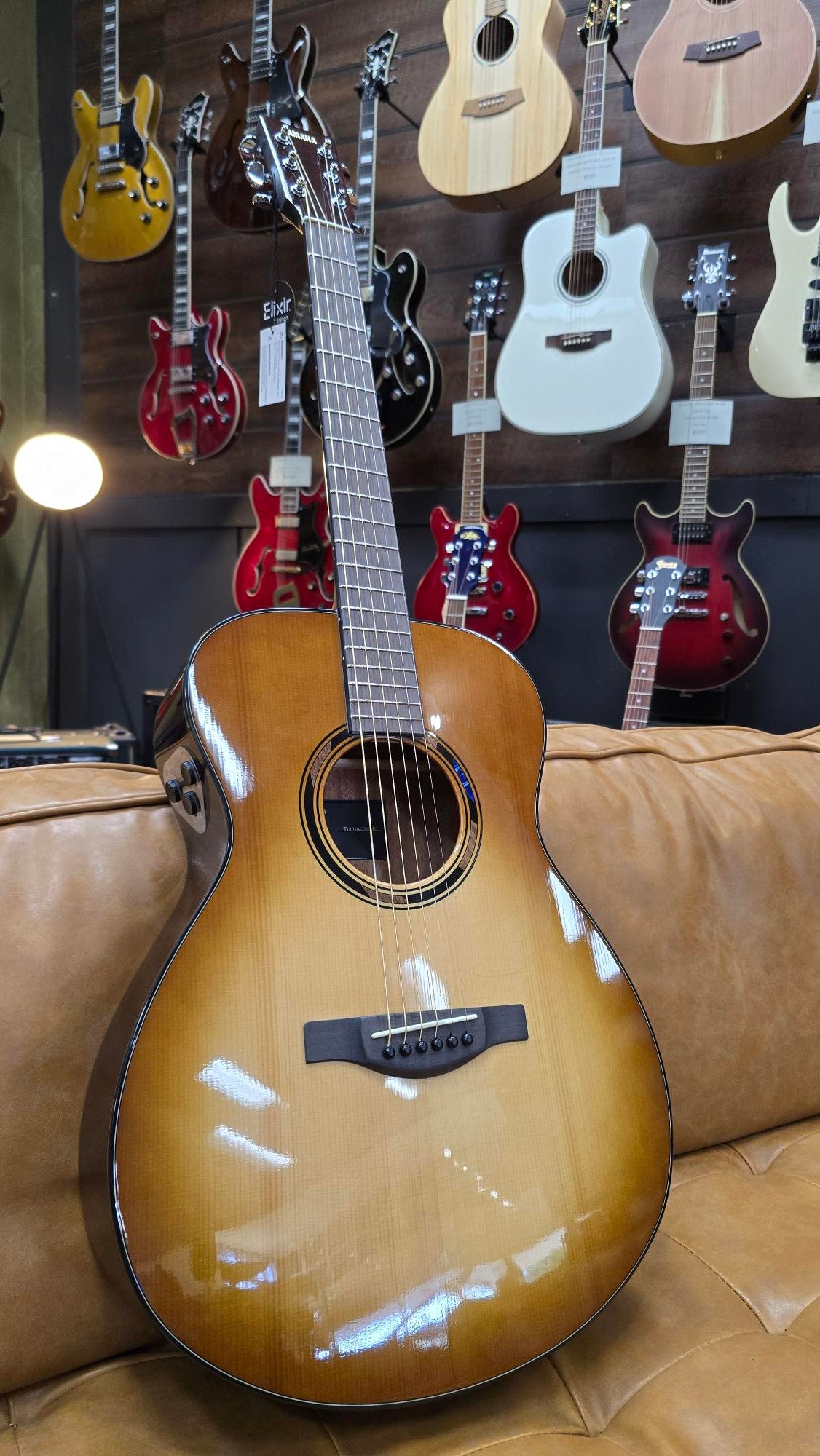 Yamaha TAS1E Element TransAcoustic Guitar Sand Burst Gloss