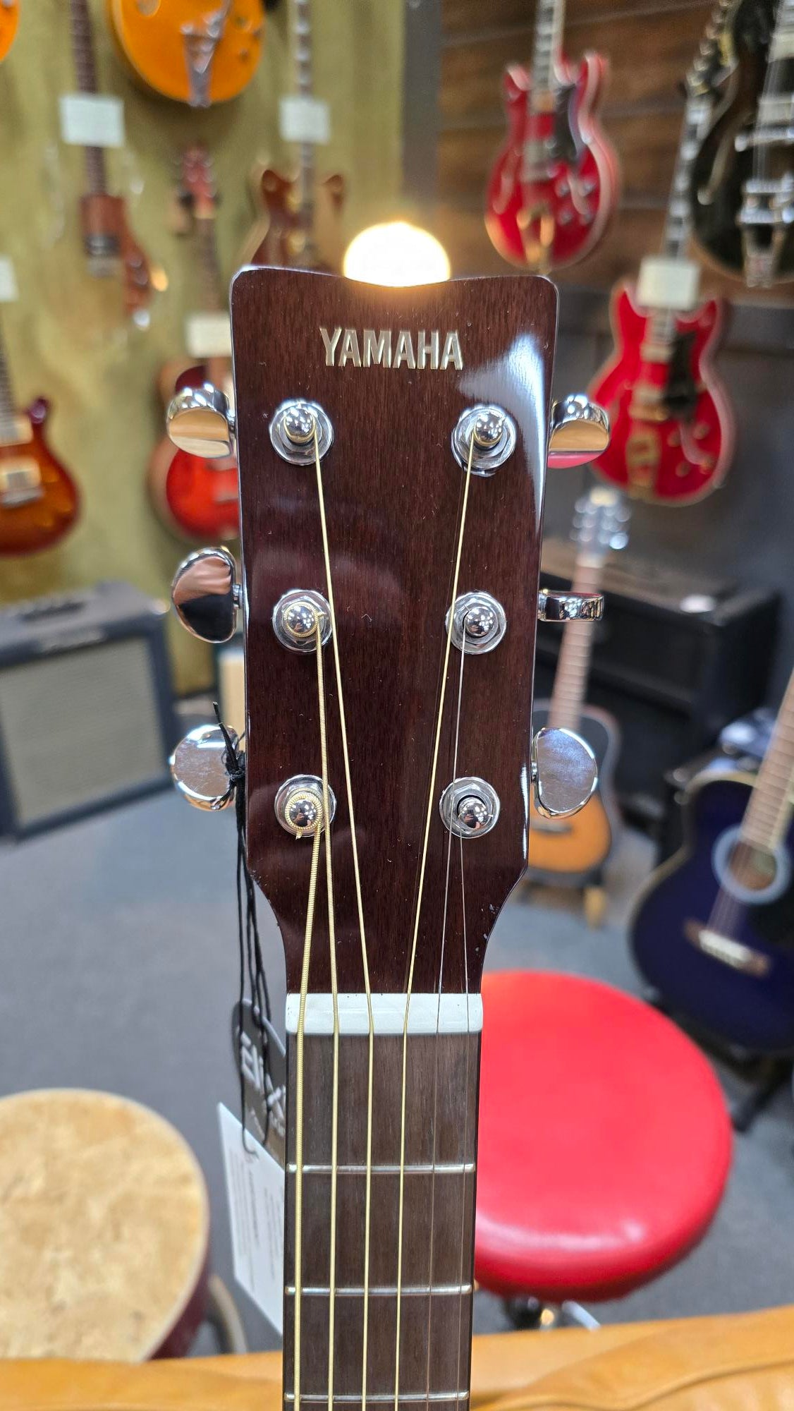 Yamaha TAS1E Element TransAcoustic Guitar Sand Burst Gloss