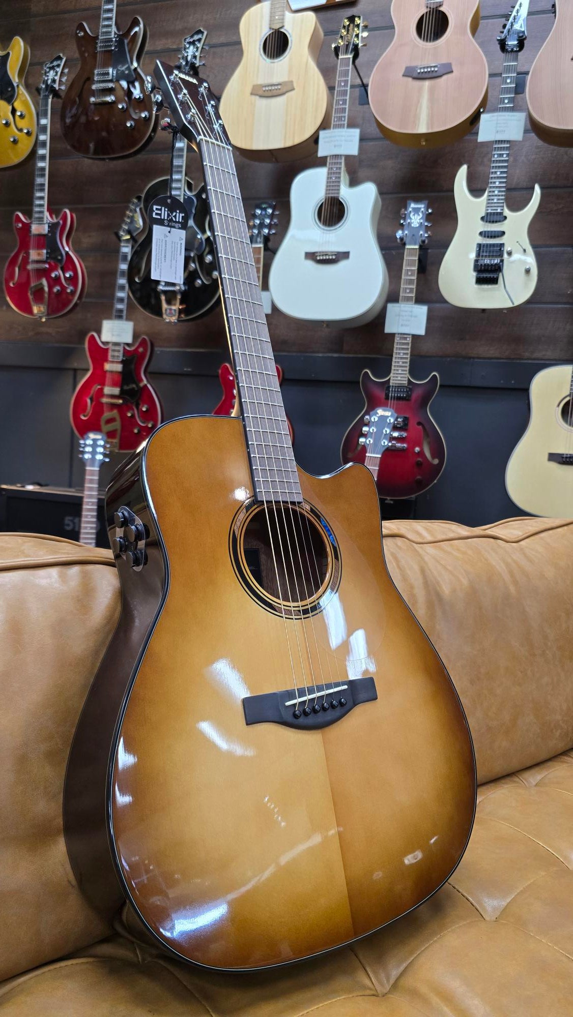Yamaha TAG1C Grade TransAcoustic Solid Top Dreadnought Acoustic Guitar w/ Pickup SandBurst Burst Gloss Includes Gig Bag