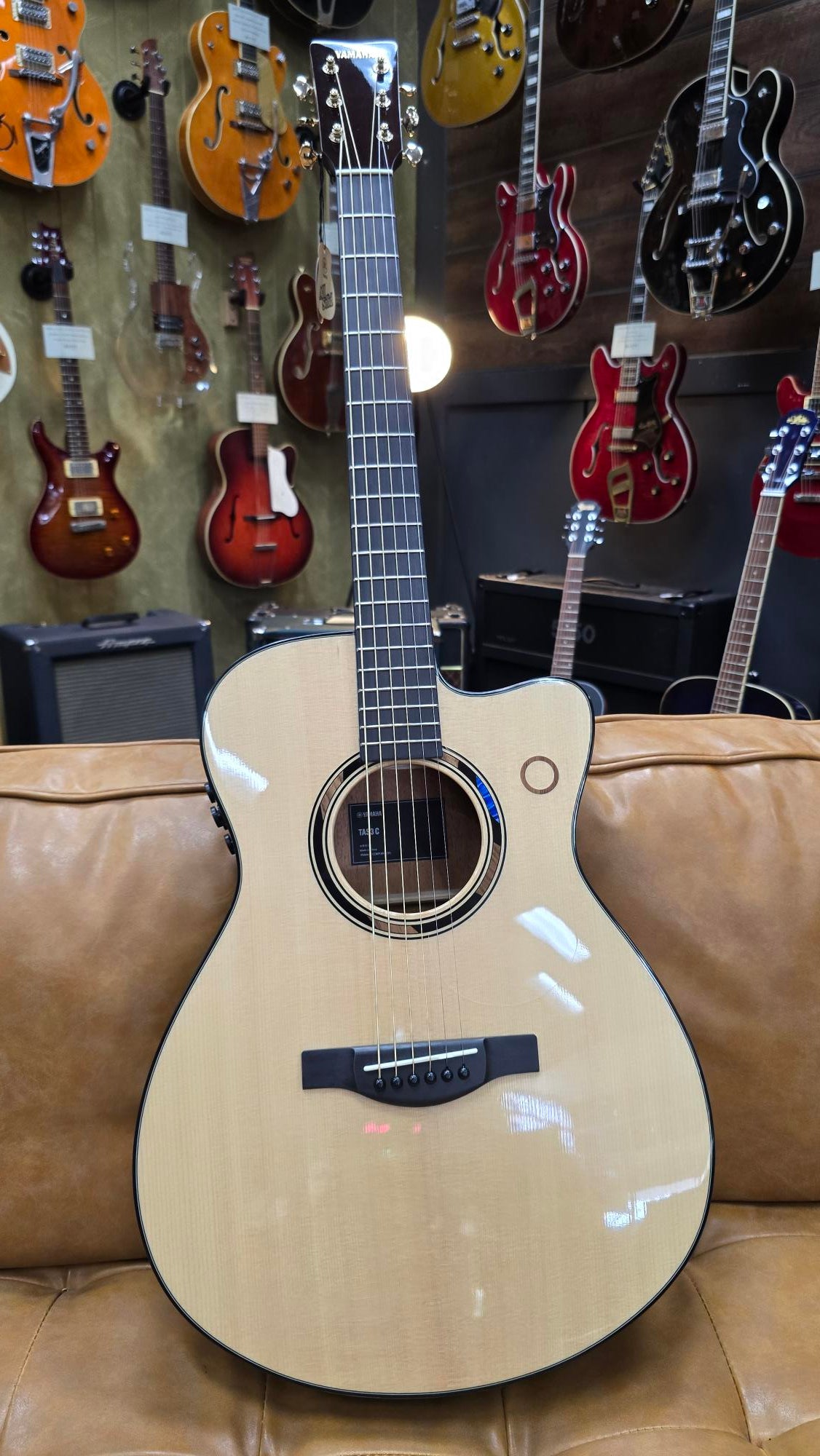 Yamaha TAS3 C Transacoustic Acoustic Electric Guitar in Natural Gloss