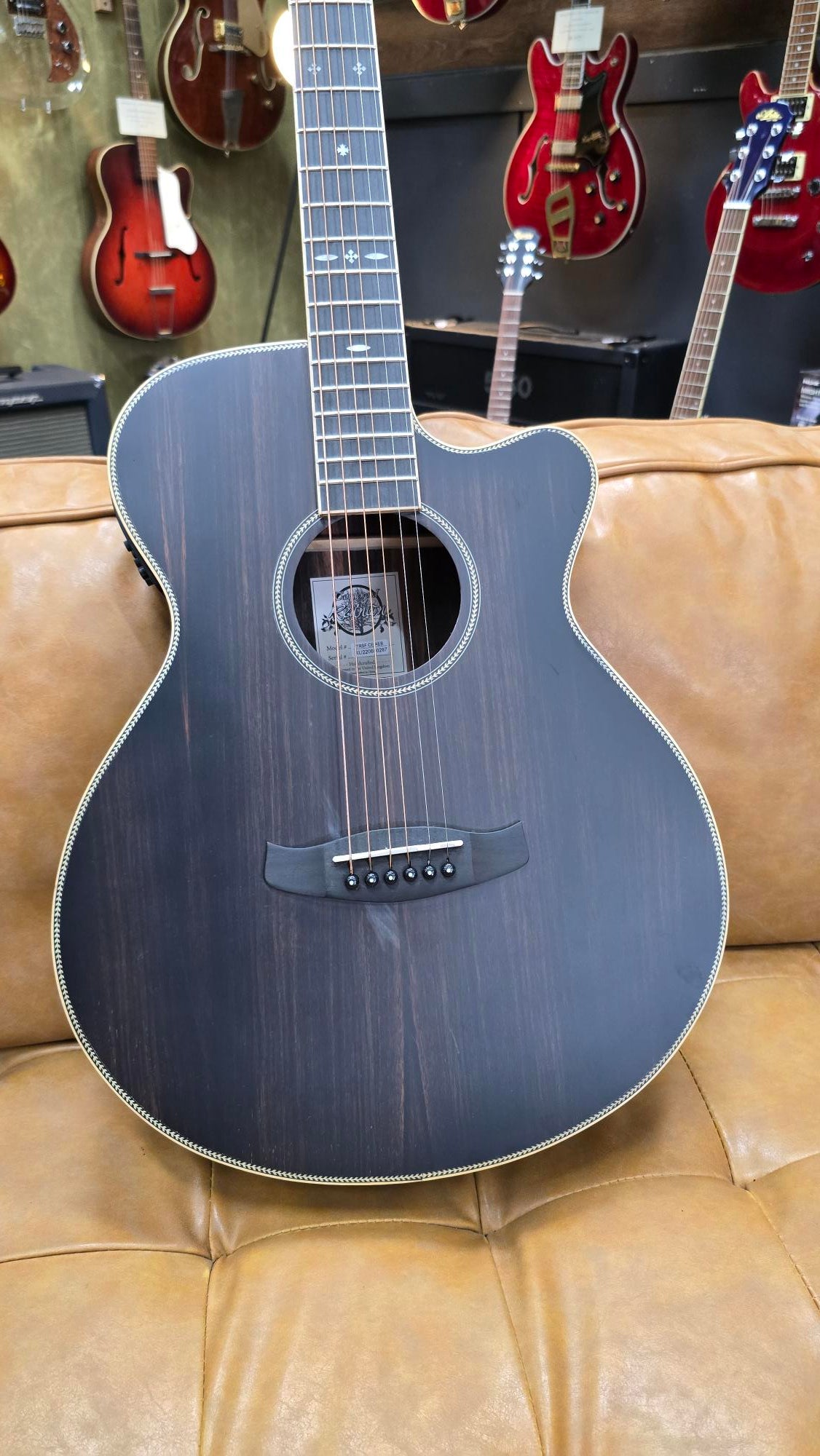 Tanglewood TRSFCEAEB Reunion all Ebony Super Folk Electric/Acoustic (Blemished Stock)
