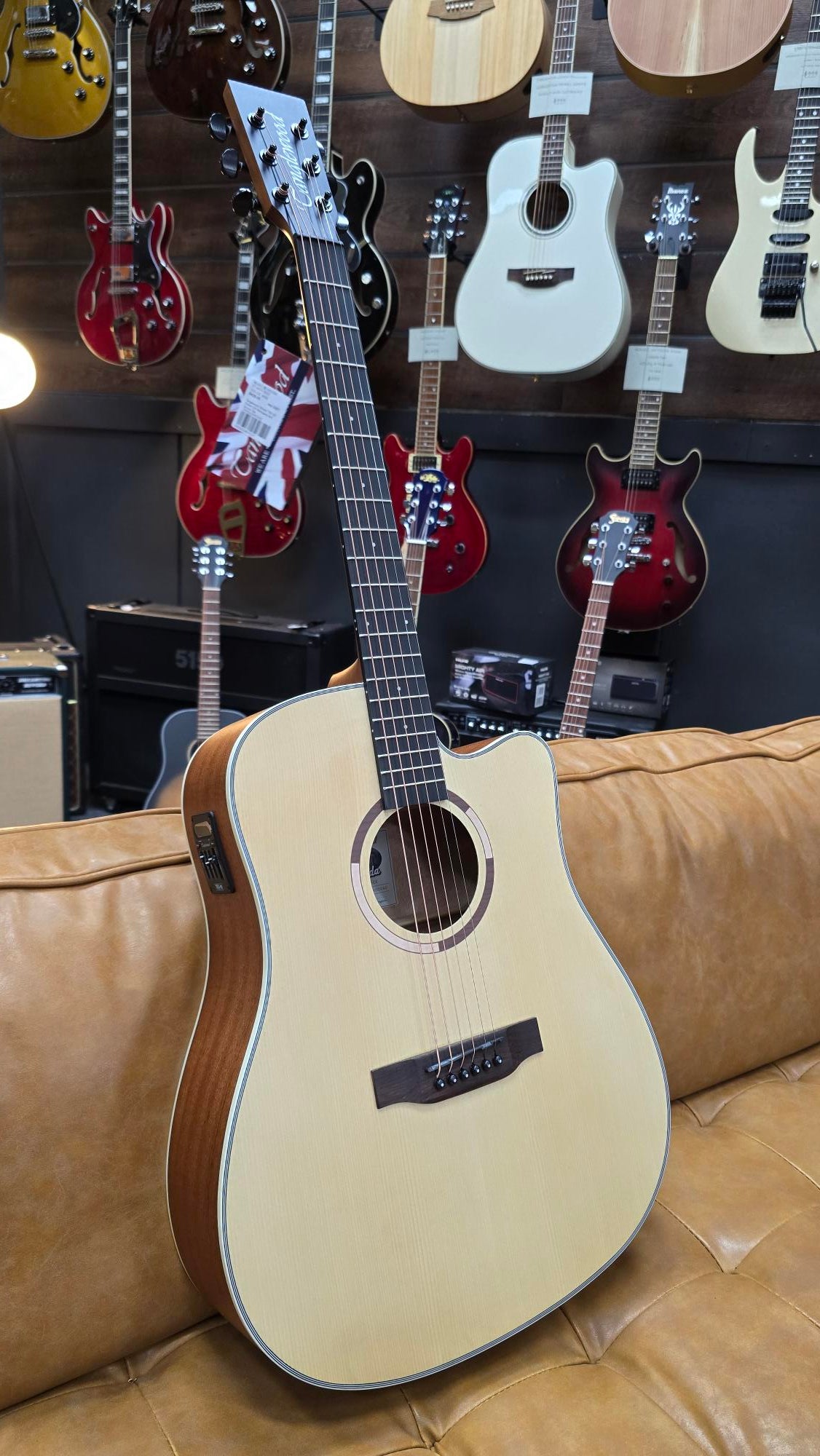 Tanglewood TS5-CE Strada Acoustic/Electric Guitar Dreadnought Spruce/Mahogany w/ Cutaway (Blemished Stock)