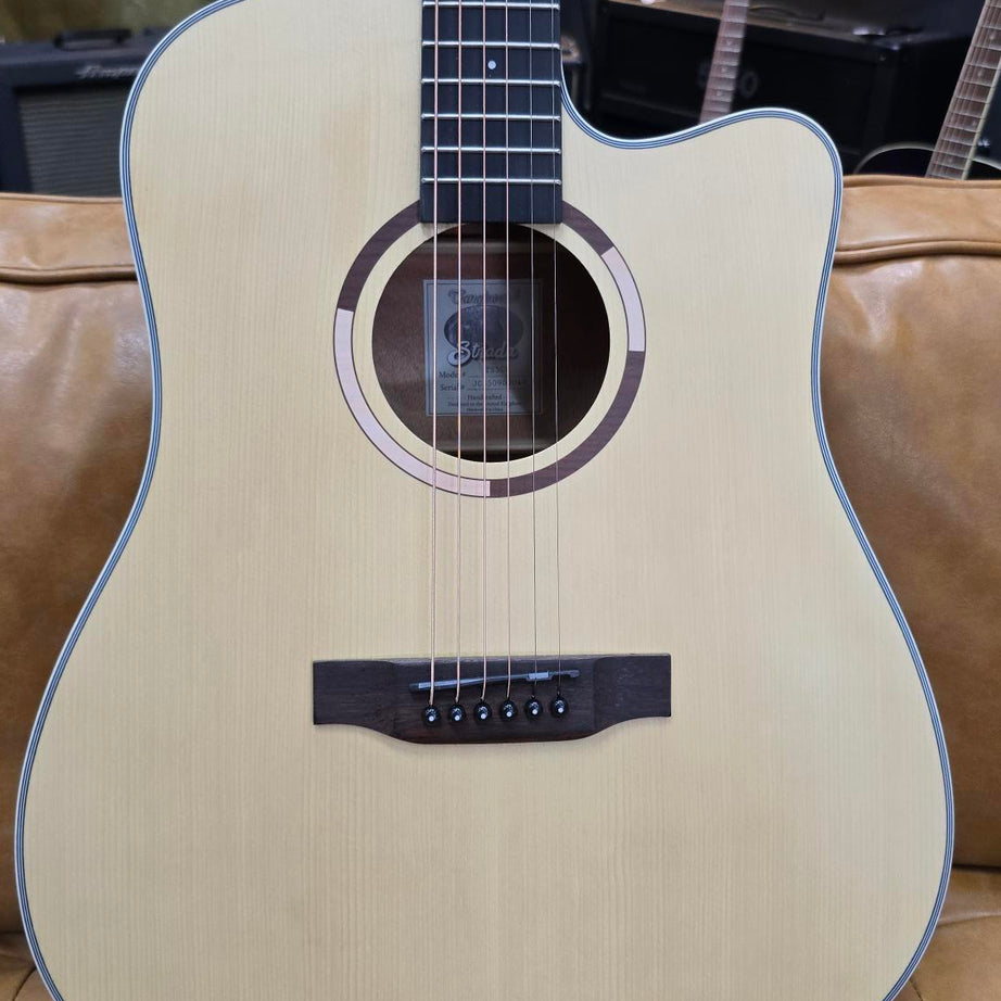 Tanglewood TS5-CE Strada Acoustic/Electric Guitar Dreadnought Spruce/Mahogany w/ Cutaway (Blemished Stock)
