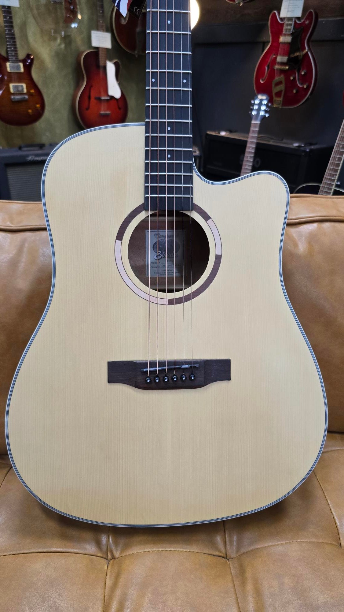 Tanglewood TS5-CE Strada Acoustic/Electric Guitar Dreadnought Spruce/Mahogany w/ Cutaway (Blemished Stock)